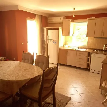 Apartamento Apollon Paradise Town D-1 *